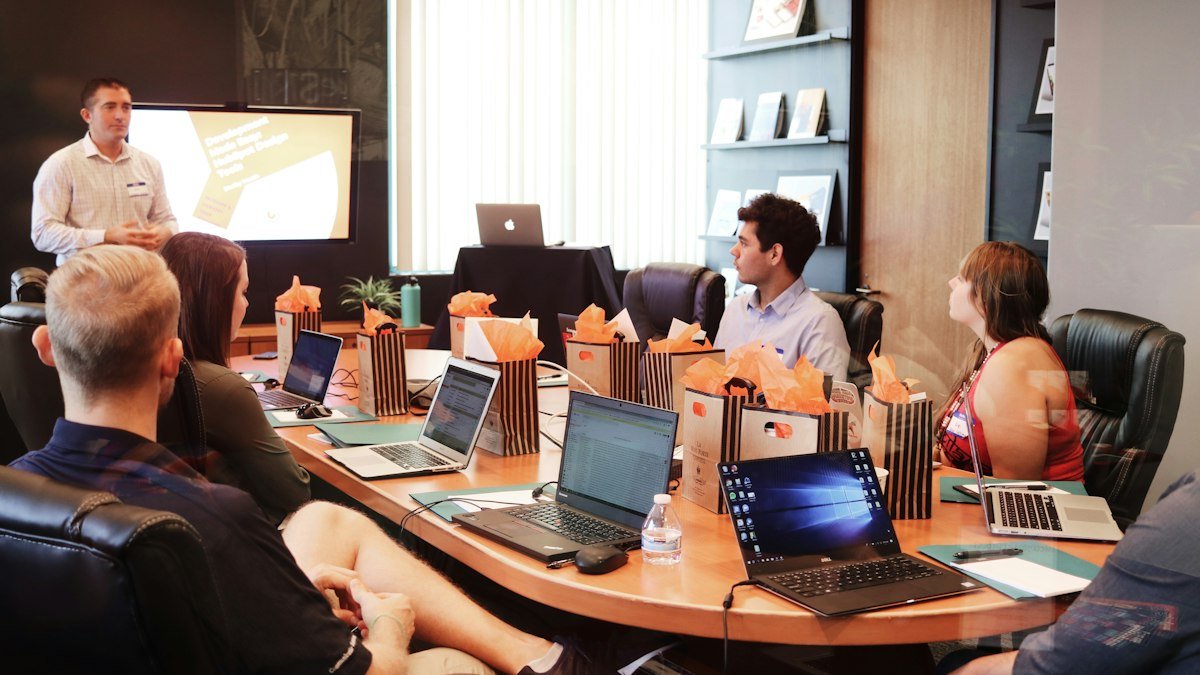 Leadership team connecting growth marketing, technology engineering, talent, and operations